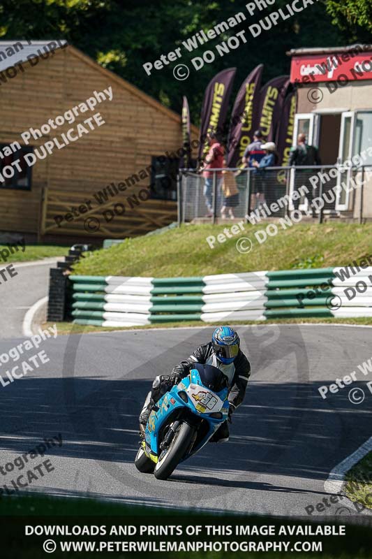 cadwell no limits trackday;cadwell park;cadwell park photographs;cadwell trackday photographs;enduro digital images;event digital images;eventdigitalimages;no limits trackdays;peter wileman photography;racing digital images;trackday digital images;trackday photos